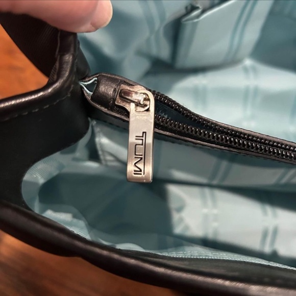 TUMI Nylon and Leather Travel Satchel - Picture 5 of 10